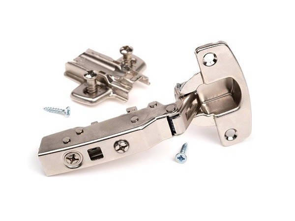 五金沖壓件的生產(chǎn)，如何選擇沖壓模具？-深圳誠瑞豐五金沖壓廠