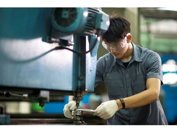 龍華沖壓加工廠，五金沖壓工序詳細圖解(2)[誠瑞豐]