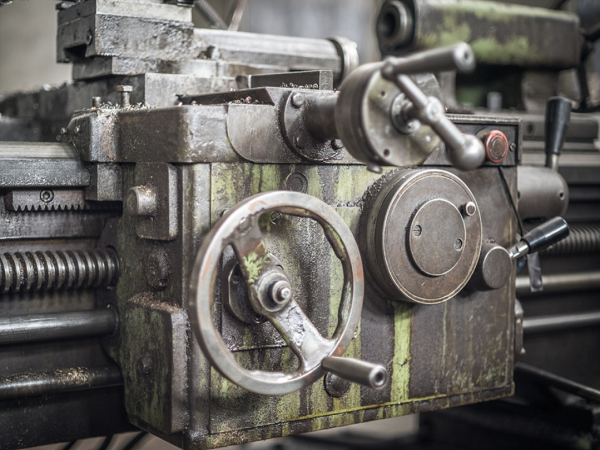 五金沖壓加工件的適用領(lǐng)域和技術(shù)優(yōu)勢(shì)都有哪些內(nèi)容？