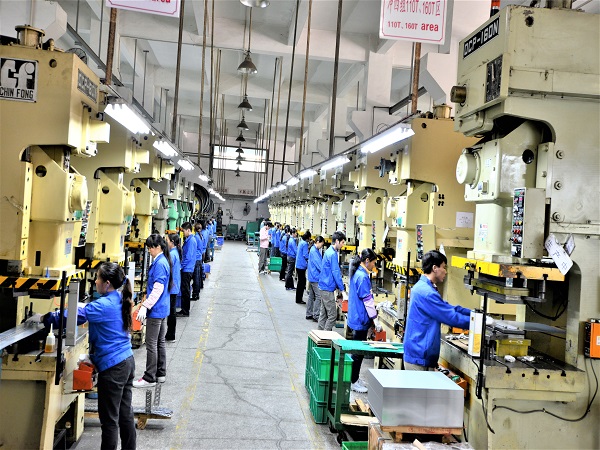 五金沖壓加工時(shí)沖出鐵絲是怎么回事？